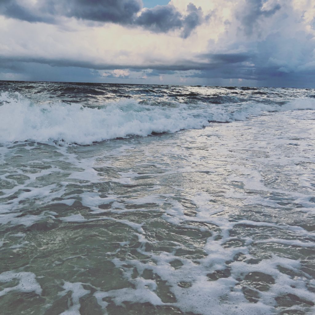 The Quintessential Family Beach Vacay to Pensacola Beach - The Gravel ...